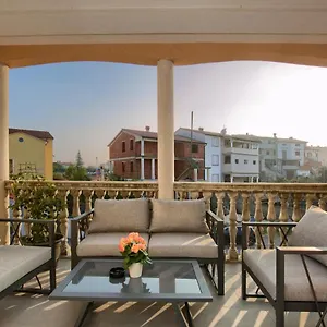 Vukadin Apartament Pula
