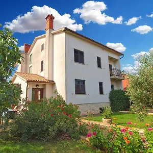 Nera Apartament Fažana