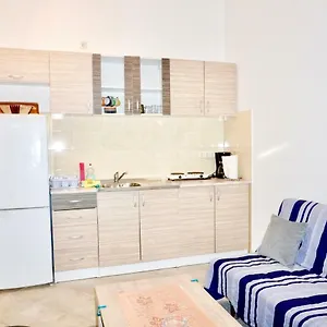 Rosette Apartament Seget Vranjica